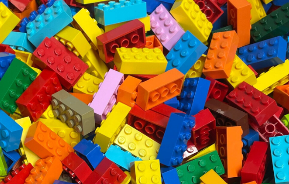 LEGO Club (Ages 5-12)